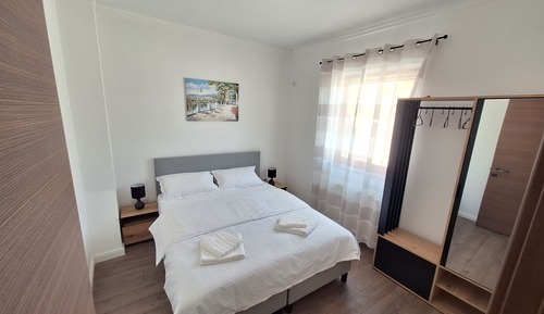 Superior-Apartment, Gartenblick