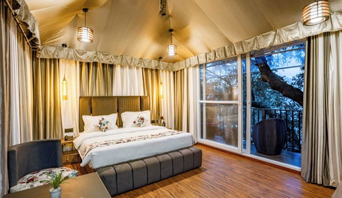 Luxury-Zelt, Balkon