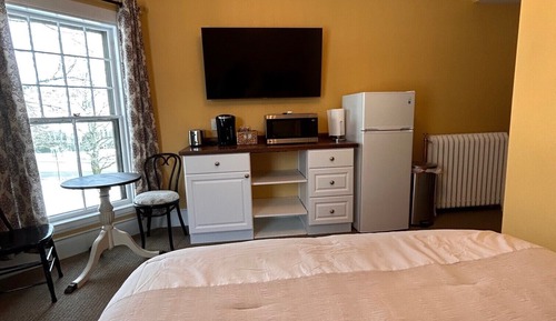 Deluxe-Studio, Nichtraucher