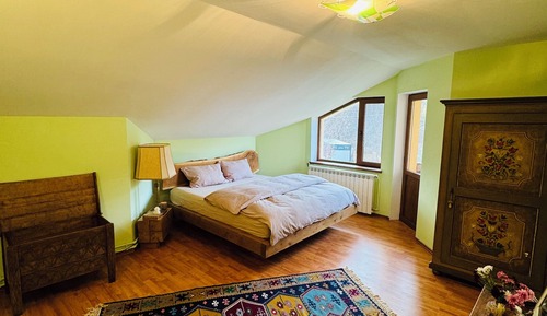 Deluxe-Villa, Hügelblick