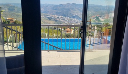 Deluxe-Doppelzimmer, 1 Schlafzimmer, Blick auf den Weinberg, Bergseite