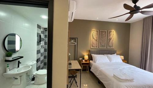 Junior-Suite, 3 Schlafzimmer, Poolblick