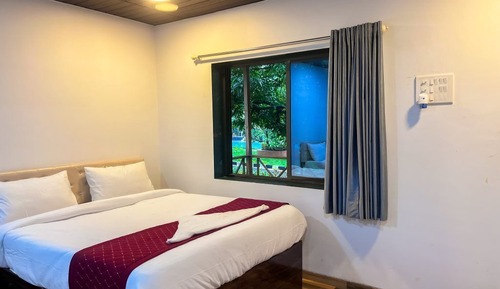Deluxe-Ferienhaus, Poolblick