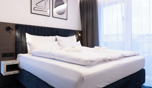 Apartment, 2 Schlafzimmer, Küche, Blick auf den Innenhof