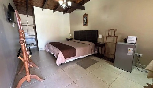 Superior-Doppel- oder -Zweibettzimmer