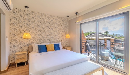 Luxury-Haus, 3 Schlafzimmer, Terrasse, Poolblick