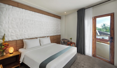 Deluxe-Dreibettzimmer, Poolzugang