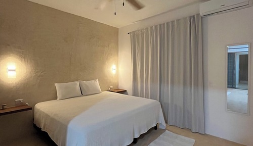 Comfort-Studiosuite, Poolblick