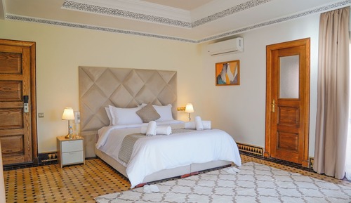 Deluxe-Zimmer, 1 King-Bett, Gartenblick