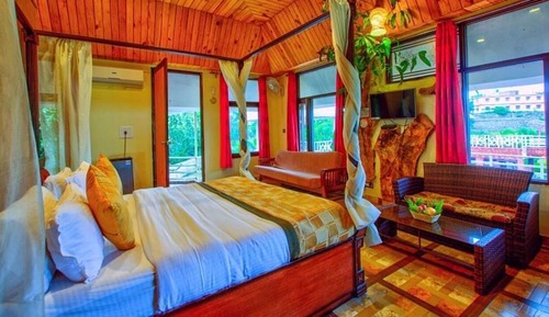 Luxury-Studiosuite, Talblick