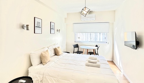 Standard-Apartment, Stadtblick