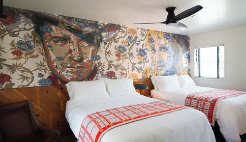 Classic-Vierbettzimmer, Blick auf den Innenhof