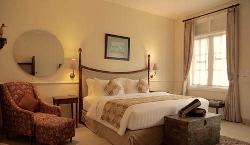 Premier-Zimmer, Poolblick