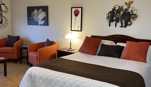 Suite, 1 Queen-Bett, barrierefrei (Main Floor)