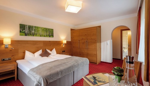 Doppel-/Dreibettzimmer Ahornspitze mit Balkon