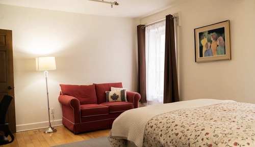 Apartment, 2 Schlafzimmer, Flussblick (le Chinic)