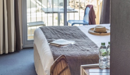 Comfort-Doppelzimmer, 1 Doppelbett, eigenes Bad, Meerblick