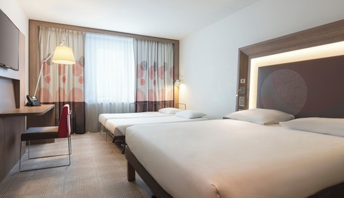 Superior-Zimmer, 1 Doppelbett und Schlafsofa
