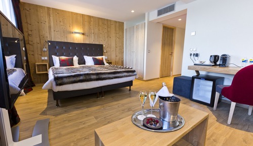 Suite, Badewanne, Seeblick