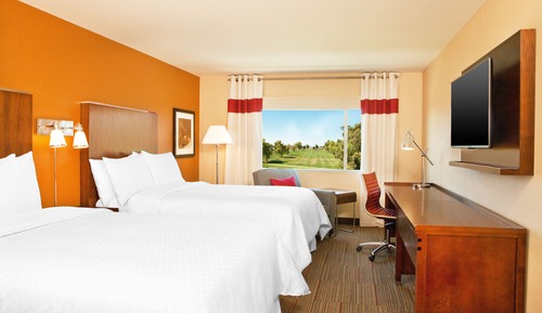 Zimmer, 2 Doppelbetten, Blick auf den Golfplatz (Mobility Accessible, Tub)