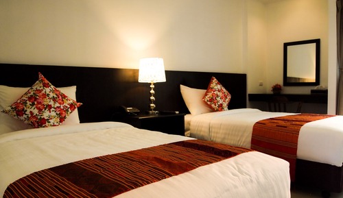 Standardzimmer, Gartenblick