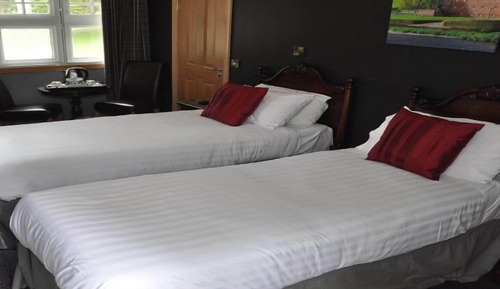 Standard-Zweibettzimmer, mit Bad