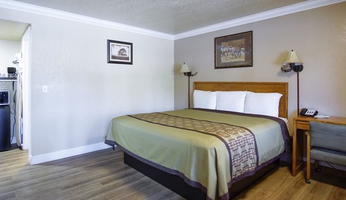 Zimmer, 1 King-Bett