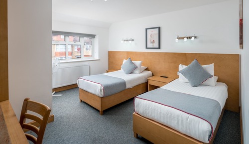 Standard-Zweibettzimmer