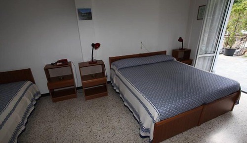 Standard-Dreibettzimmer, Talblick