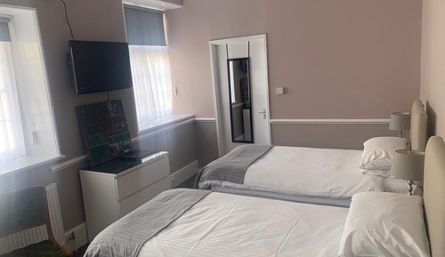 Premium-Zweibettzimmer, mit Bad