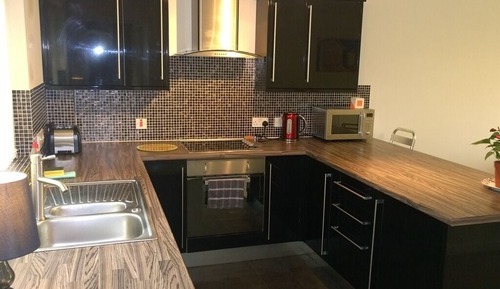 Superior-Apartment, eigenes Bad (Sleeps up to 6)