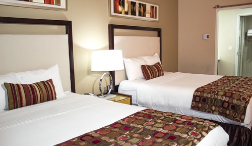 Suite, 2 Schlafzimmer, Nichtraucher (1 King Bed and 2 Queen Beds)