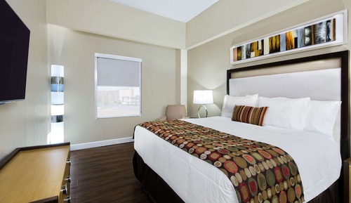 Suite, 1 King-Bett