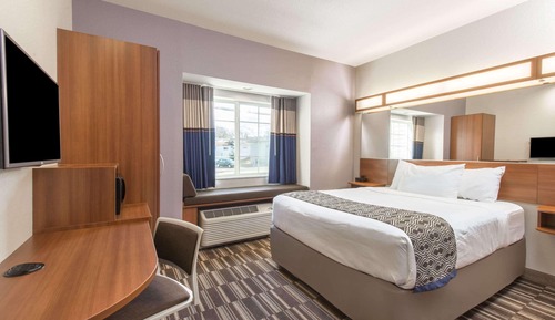 Zimmer, barrierefrei, Kühlschrank