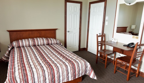 Standardzimmer, 1 Doppelbett, Bergblick