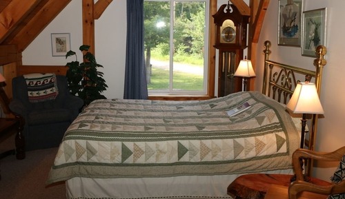 Superior-Suite, 1 Queen-Bett, Kamin, Seeblick (Pine Studio)