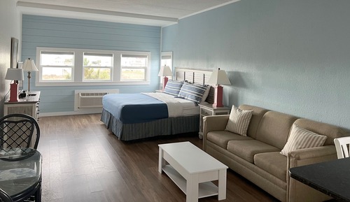 Standardzimmer, 1 King-Bett (Efficiency (No elevator))