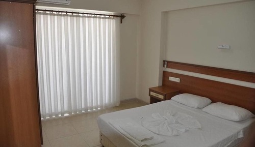 Standard-Doppel- oder -Zweibettzimmer (No Kitchen)
