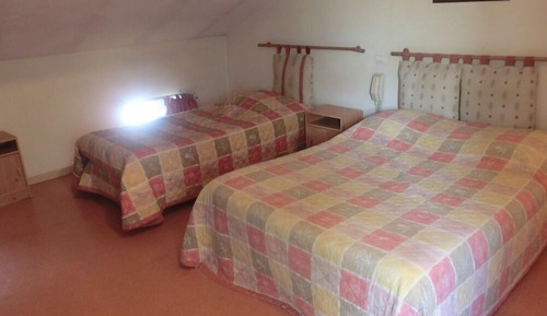 Dreibettzimmer