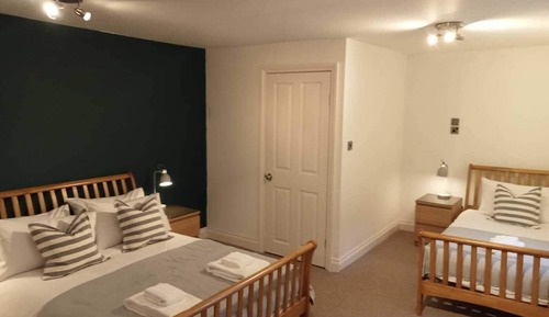 Familien-Dreibettzimmer