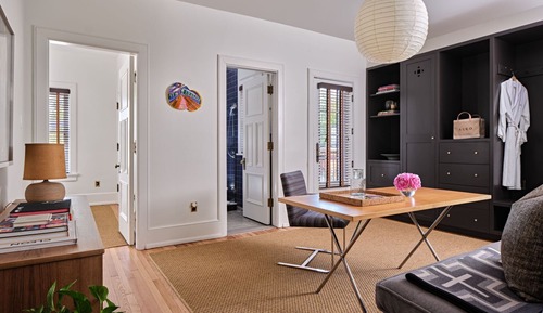 Luxury-Suite, Balkon, Blick auf den Innenhof