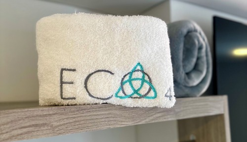 Junior-Zimmer, Blick auf den Innenhof