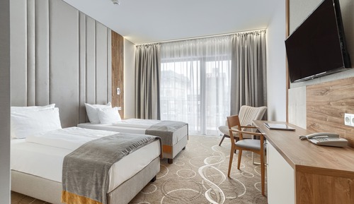 Deluxe-Doppel- oder -Zweibettzimmer, Balkon
