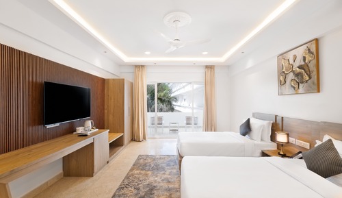 Deluxe-Zweibettzimmer, Poolblick