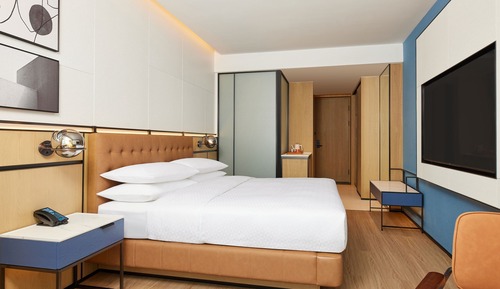 Superior-Zimmer, 1 King-Bett, Stadtblick