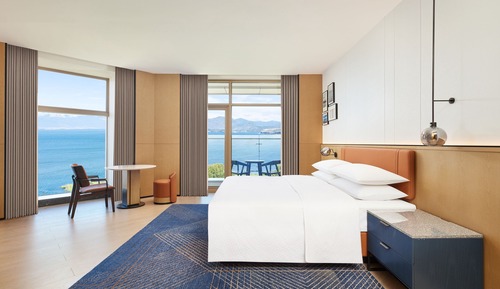 Zimmer, 1 King-Bett, Seeblick