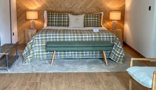 Superior-Doppelzimmer, Blick auf den Weinberg (Quarto 6)