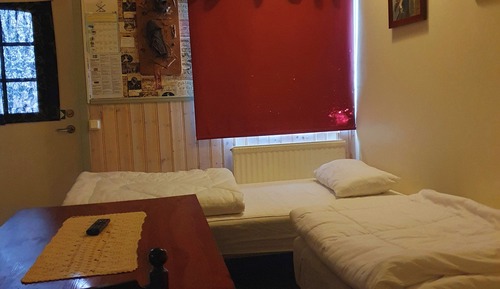 Doppel- oder Zweibettzimmer, Blick auf den Innenhof