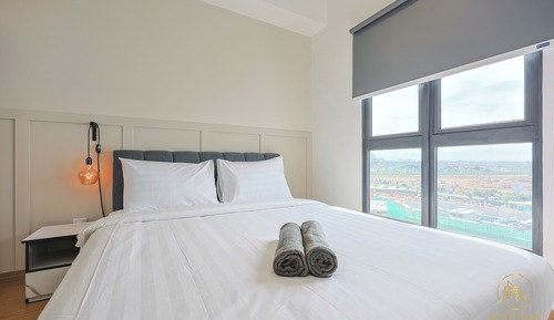 Deluxe-Dreibettzimmer, Balkon, Stadtblick