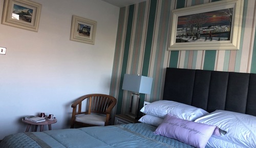 Standard-Doppelzimmer